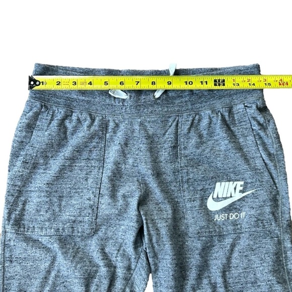 Red Label Nike Joggers Track Pants 3/4 Leg - Picture 7 of 10